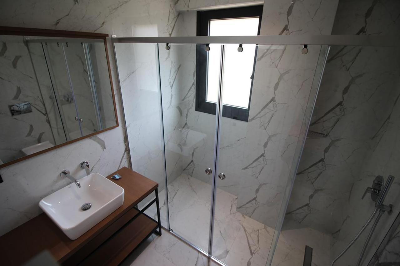 "The View" Luxury Apartments Sarandë Exteriér fotografie
