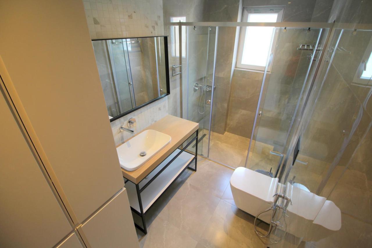 "The View" Luxury Apartments Sarandë Exteriér fotografie